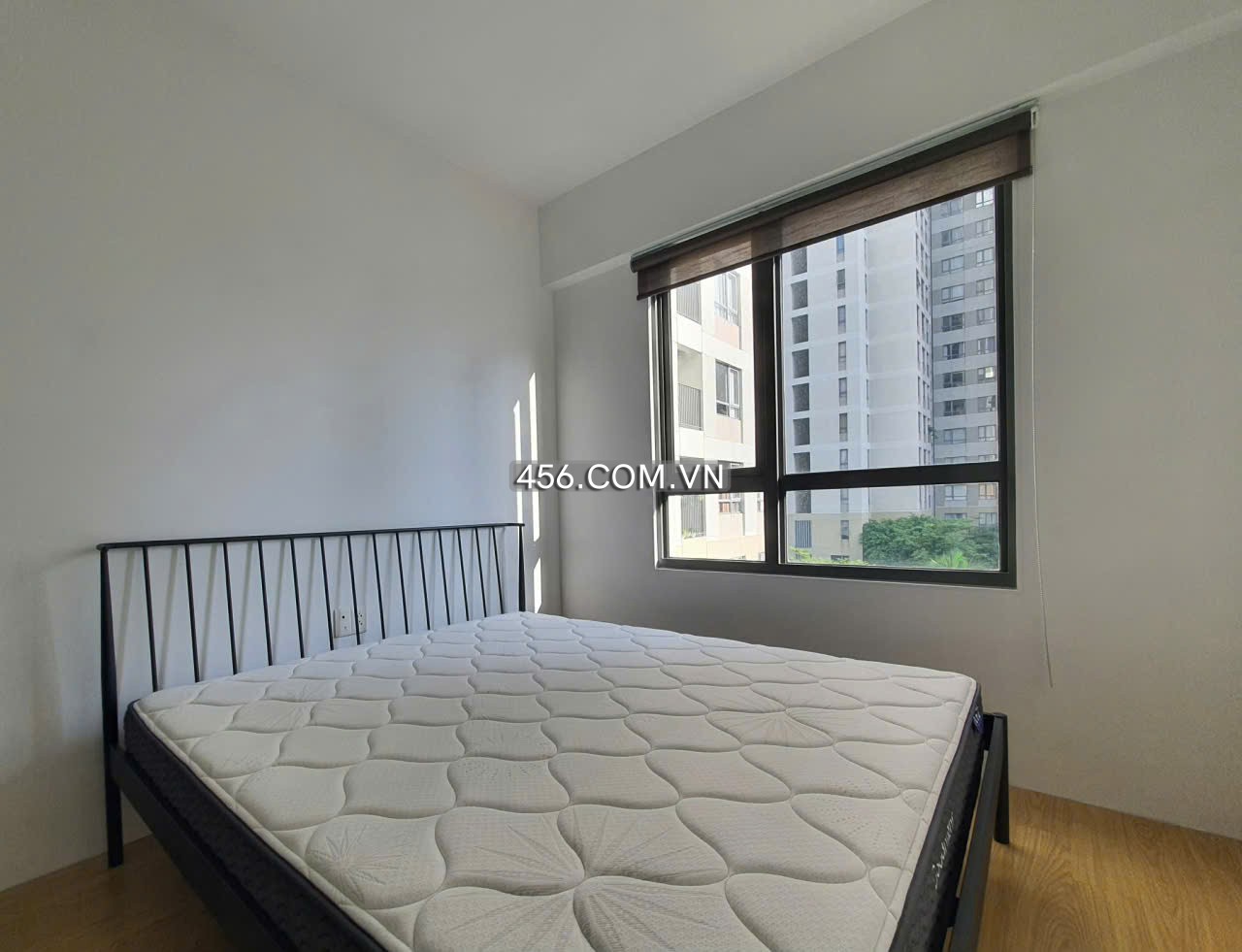 Hinh-Morden Interior Masteri Thao Dien Apartment 2 Bedrooms For Rent