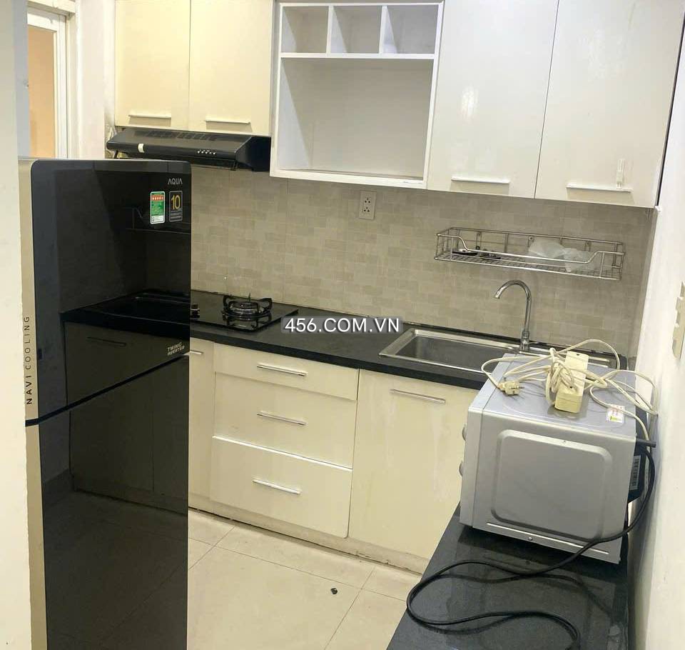 Hinh-Apartment for rent at Sky Garden, 2 bedrooms, only 12 million VND/month, fully furnished.