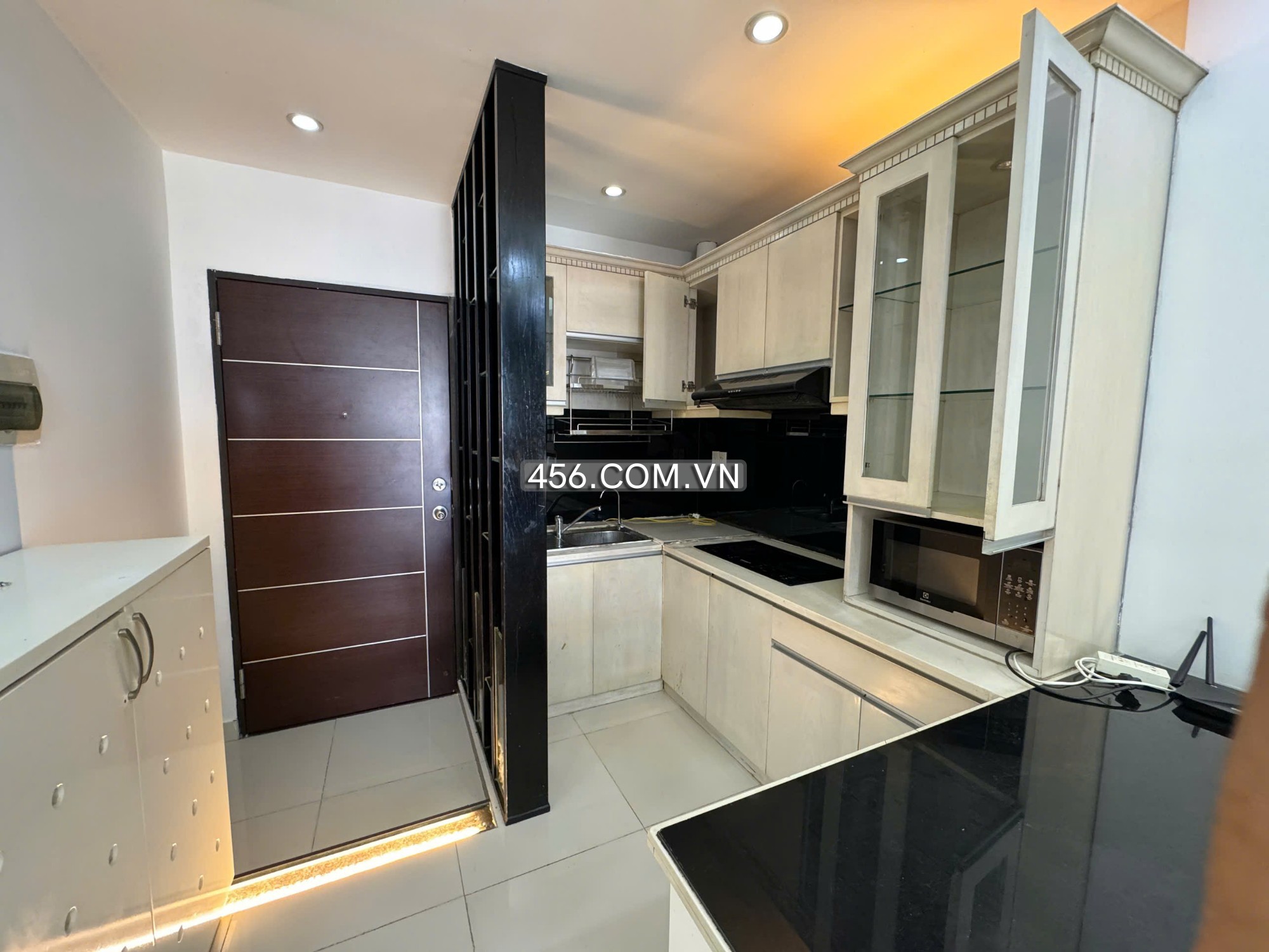 Hinh-Apartment for rent in Sky Garden 3, District 7, for 12 million VND/month.