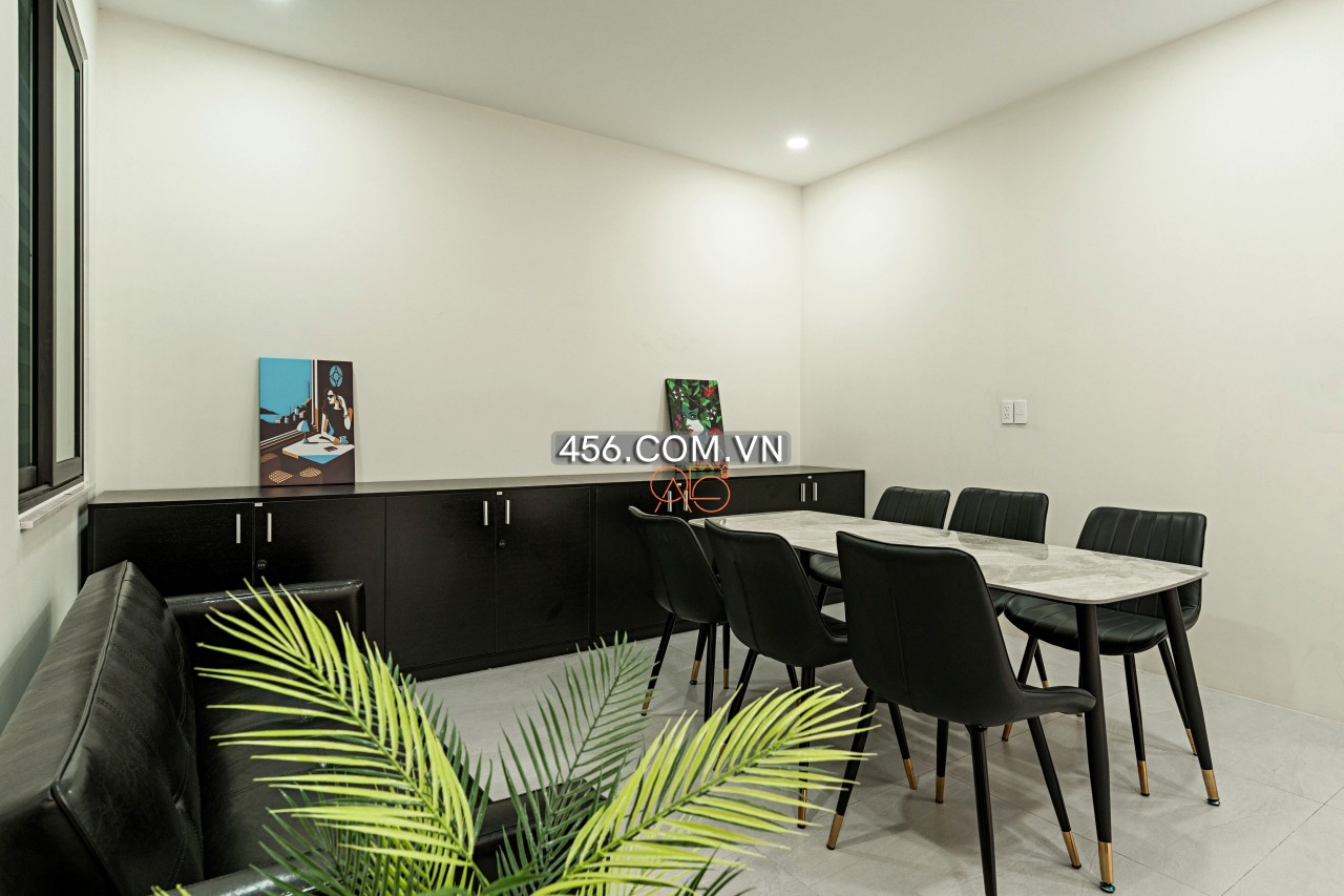 Hinh-Villa for rent in Diamond Island area, District 2, by the day.