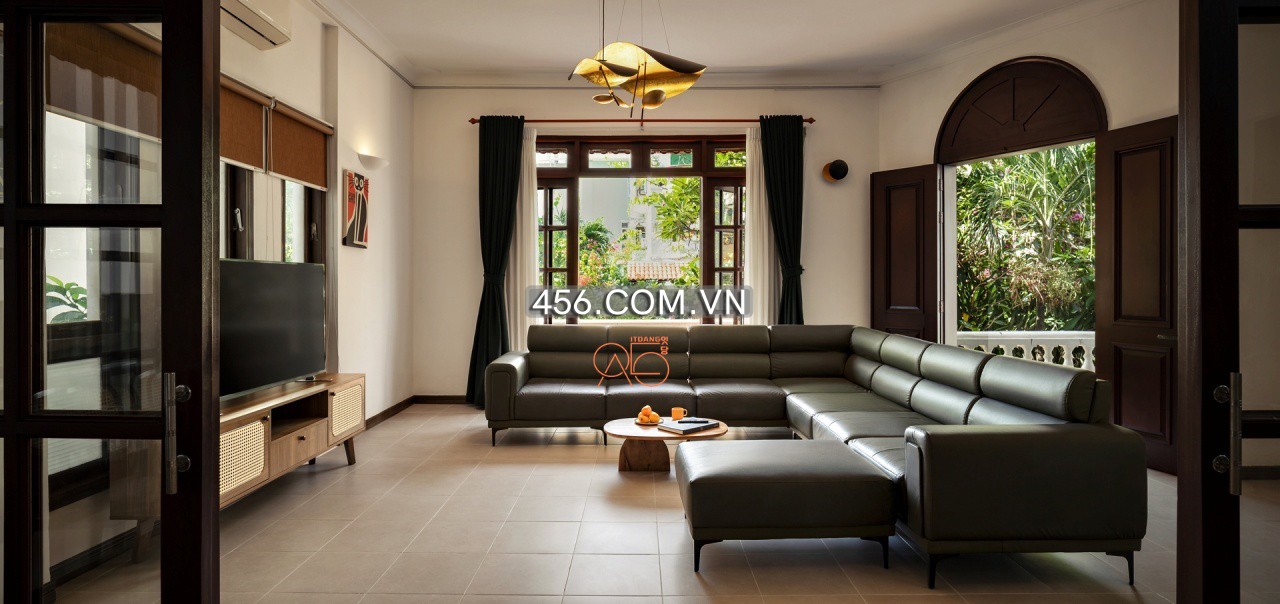 Hinh-Luxury Villa for Daily Rent in Thao Dien District 2 HCMC