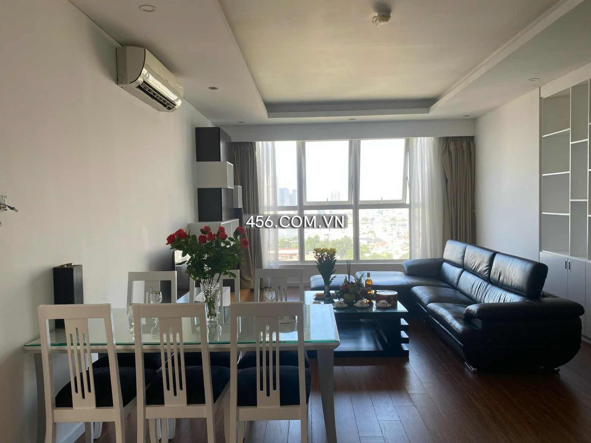 Apartment for rent at Thao Dien Pearl Tower...