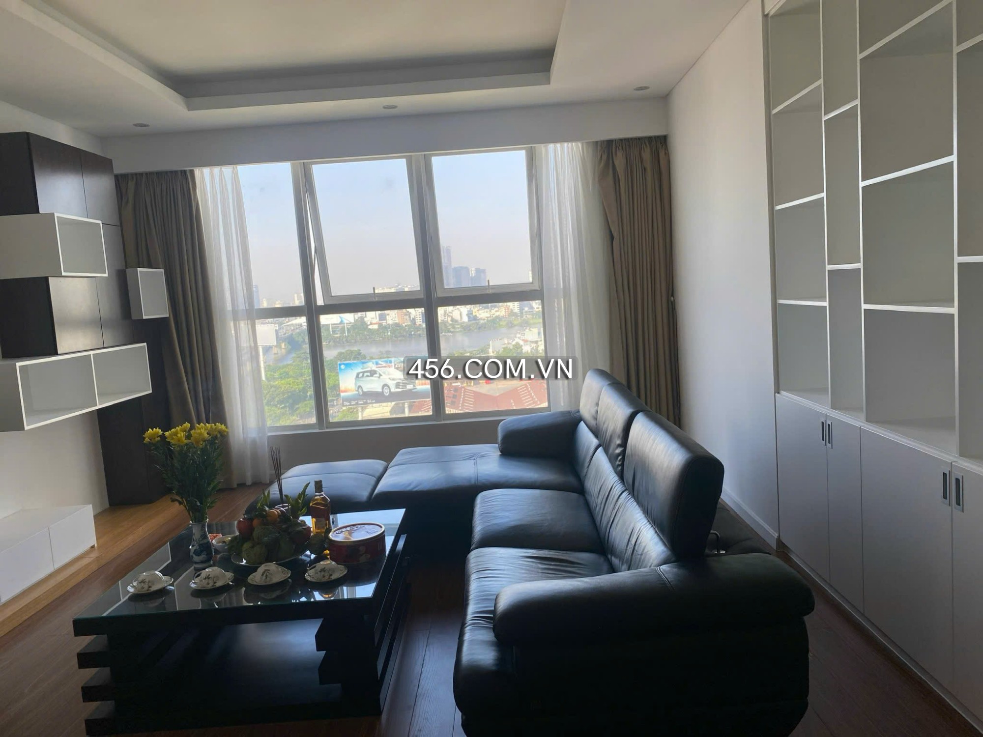 Hinh-Apartment for rent at Thao Dien Pearl Tower A, 3 bedrooms, river and city view.