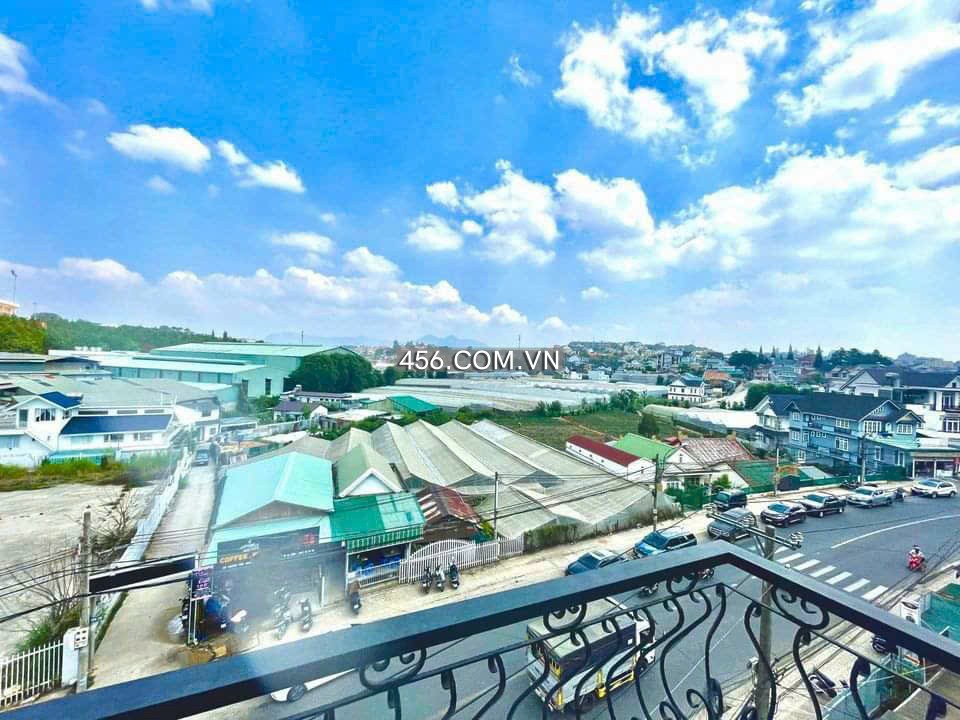 Cho thuê cụm Khách Sạn mặt tiền đường Nguyễn...