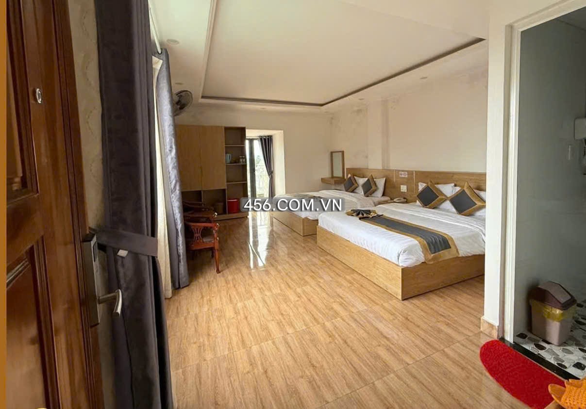 Hinh-Cho thuê khách sạn đường Bùi Thị Xuân Đà Lạt 32 phòng 100 triệu/tháng