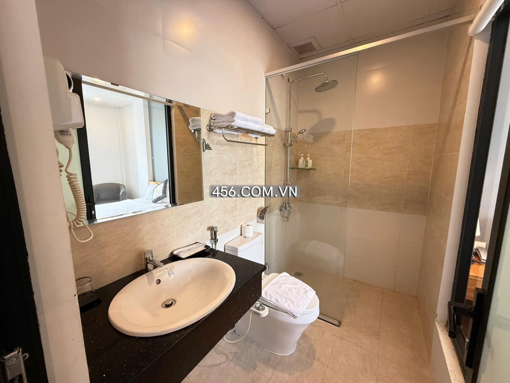 Hinh-Cho thuê mặt bằng khách sạn đường Bà Triệu Đà Lạt 44 phòng đẹp