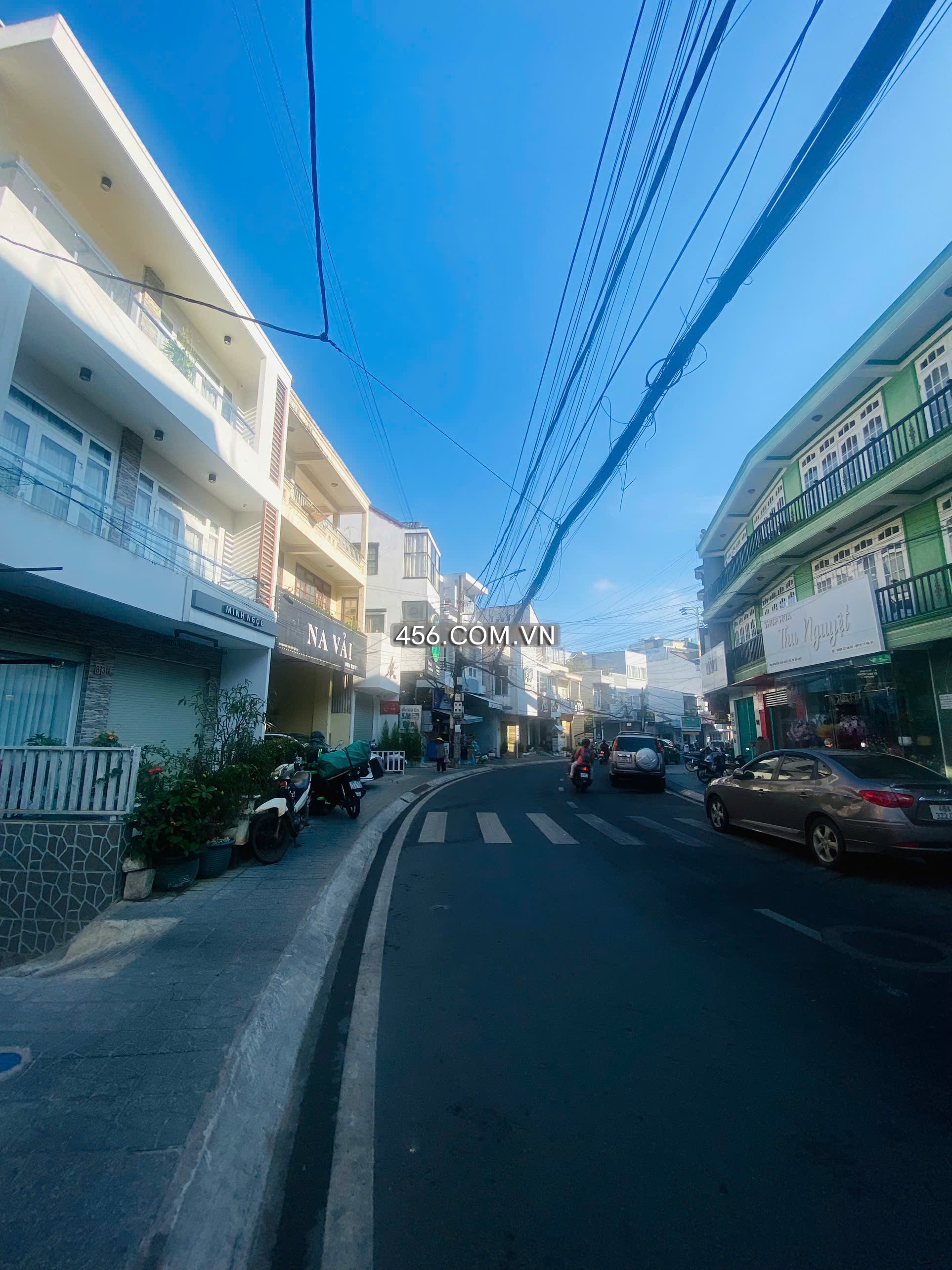 Cho thuê mặt bằng khách sạn đường Triệu Việt...