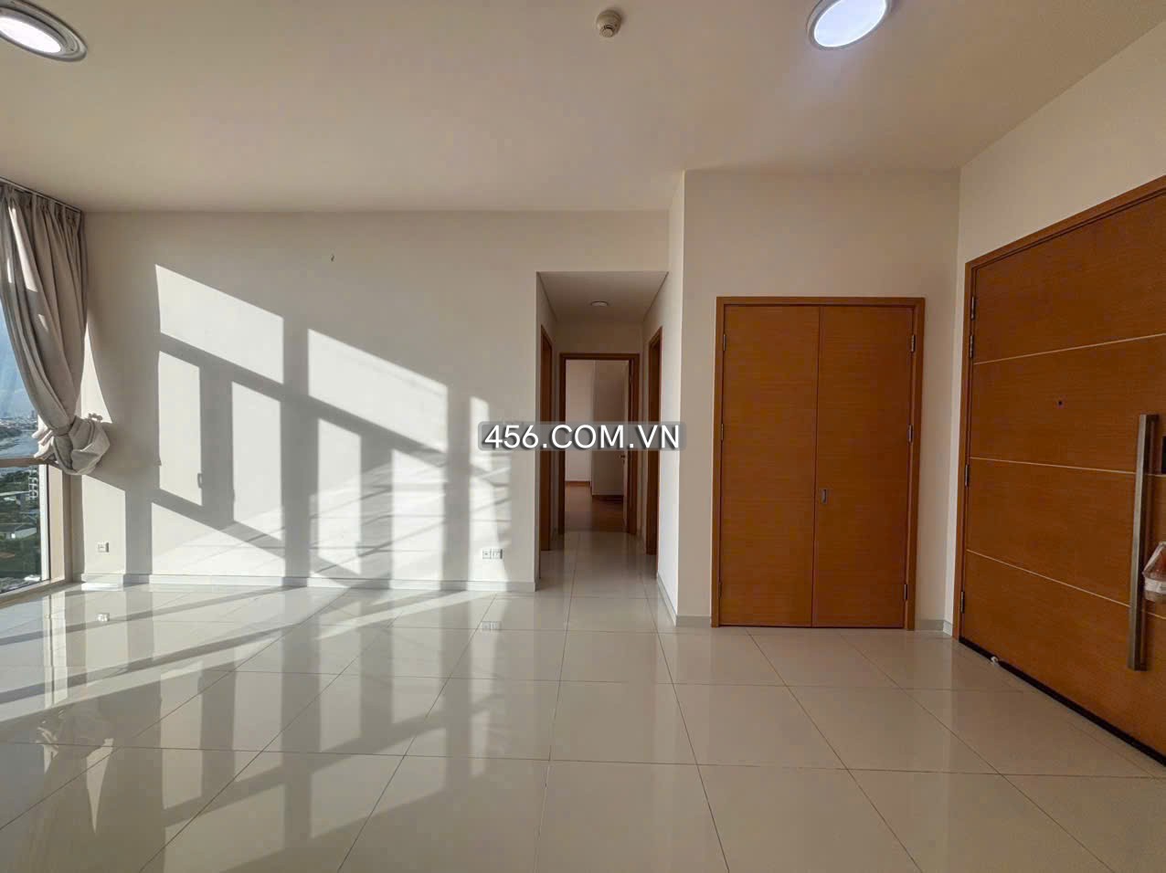 Hinh-The Vista An Phu 2 Bedroom Apartment for Rent River View Unfurnished