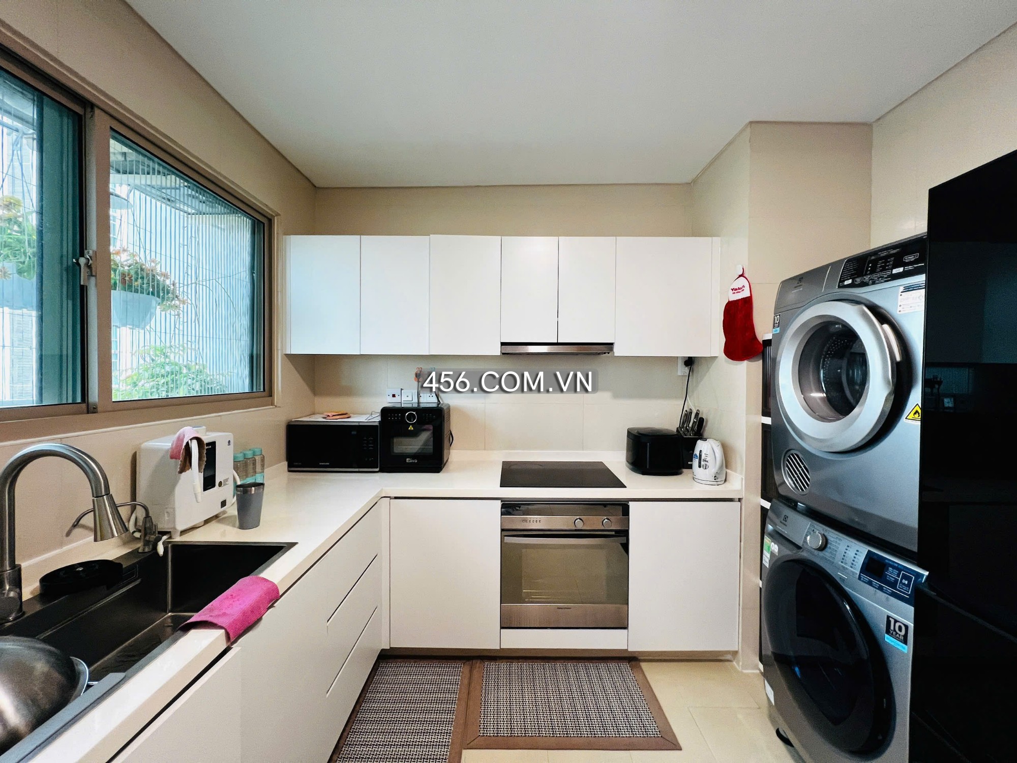 Hinh-The Vista An Phu 2 Bedroom for Rent Tower 3 Pool View Apartment