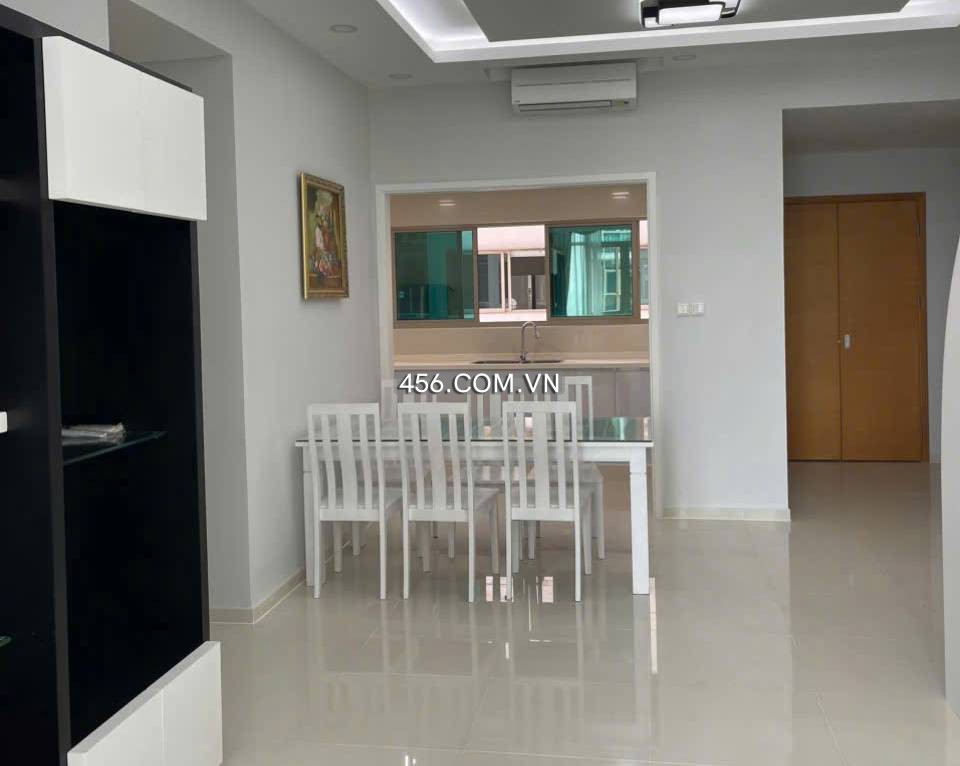 Hinh-3 bedroom apartment for rent The Vista An Phu high floor nice view