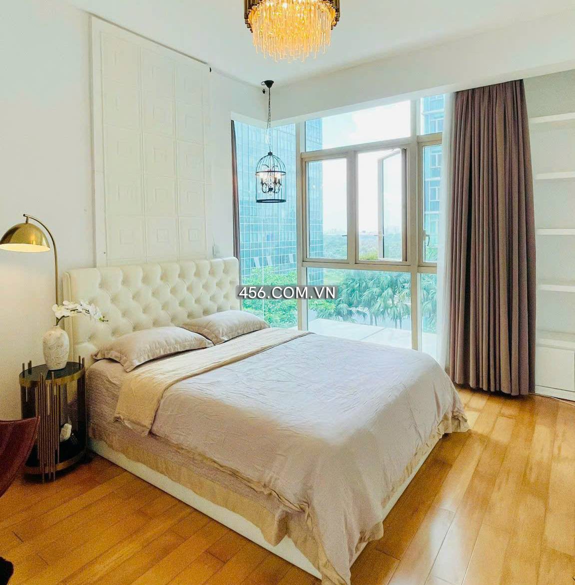 Hinh-3 bedroom apartment for rent The Vista An Phu full pool view nice