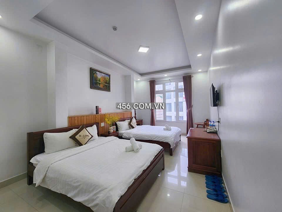 Cho thuê mặt bằng khách sạn đường Nguyễn Văn...