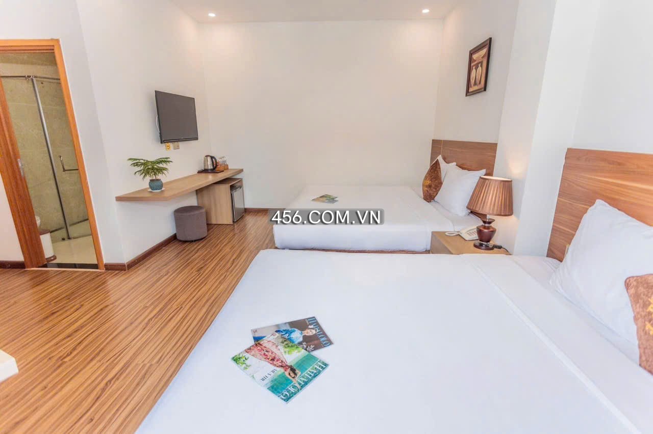 Cho thuê mặt bằng khách sạn Lê Thành Tôn Đà...