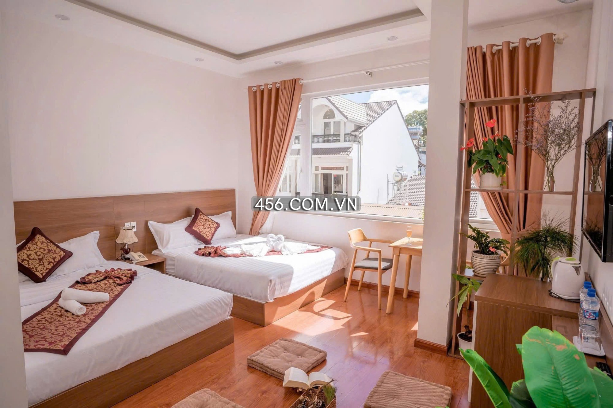 Cho thuê mặt bằng khách sạn mặt tiền Bùi Thị...