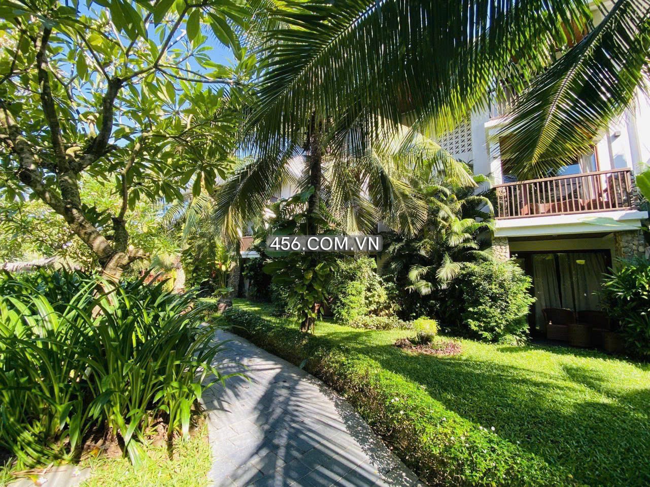 Hinh-Resort hotel for lease in Hoi An 72 rooms prime location