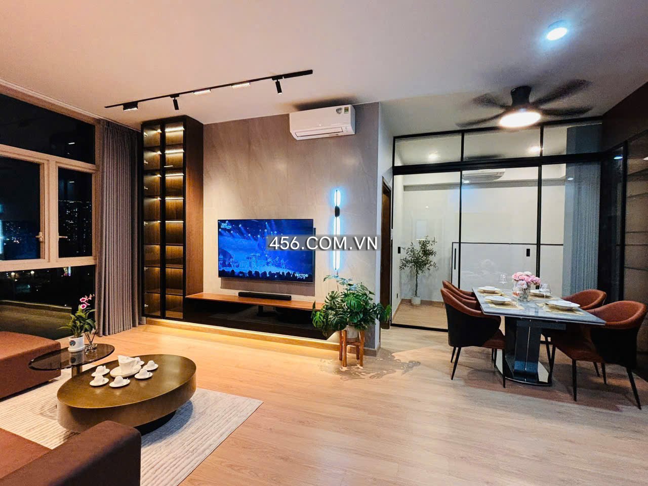 Hinh-The Vista An Phu 2 Bedroom Rent Pool View Low Floor Nice Interior