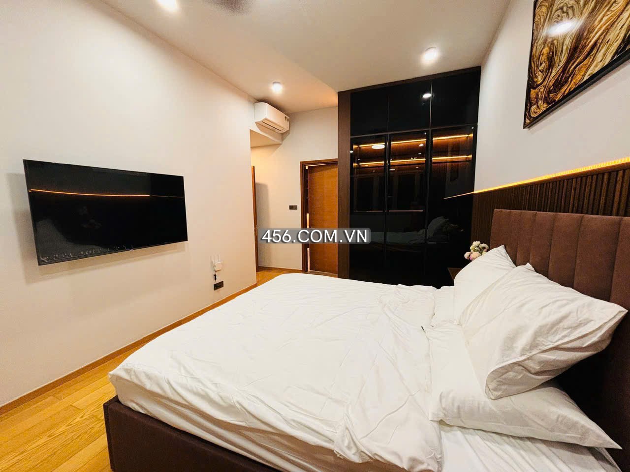 Hinh-The Vista An Phu 2 Bedroom Rent Pool View Low Floor Nice Interior