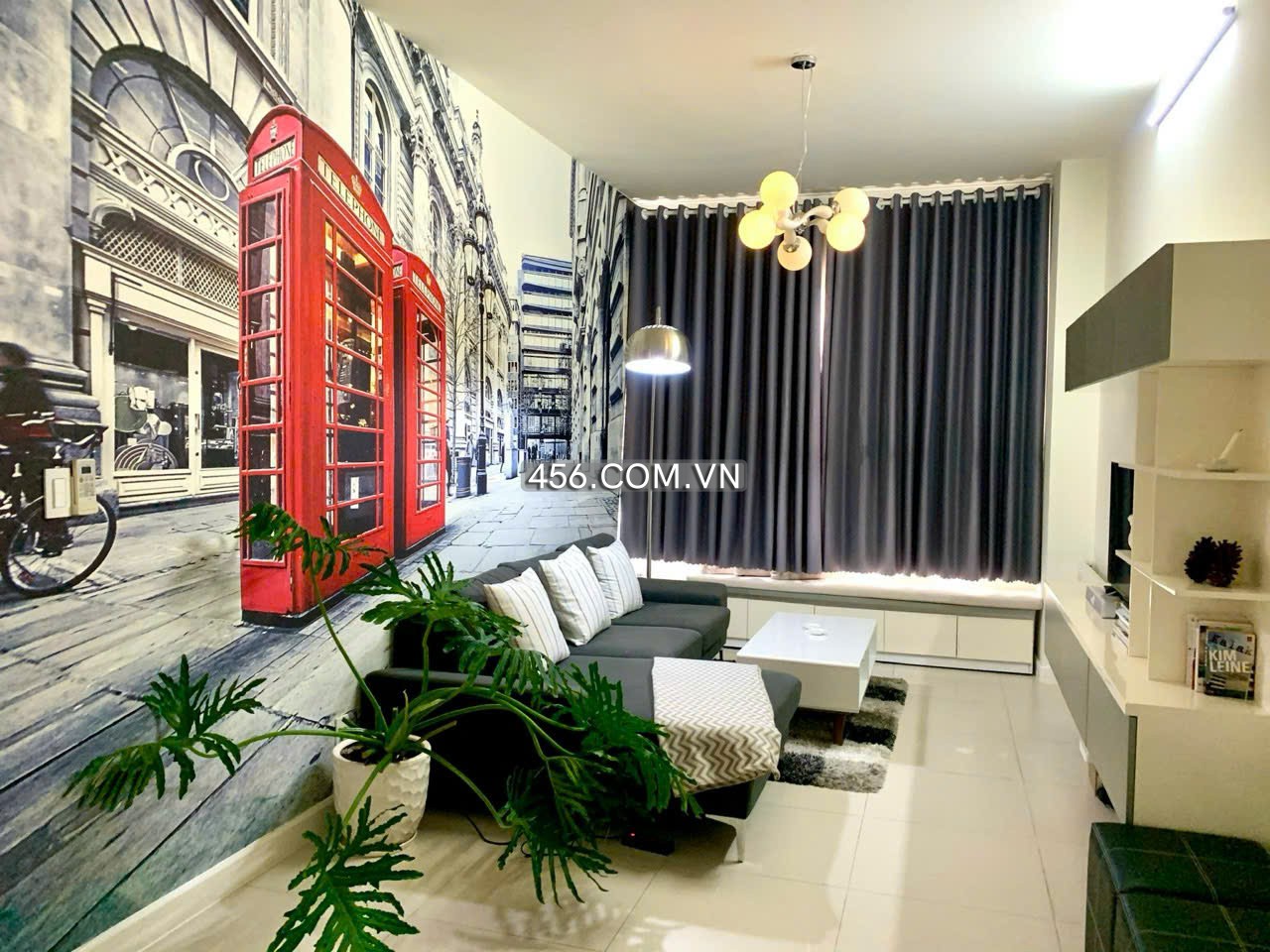 2 BR Lexington Residence Apartment For Lease...