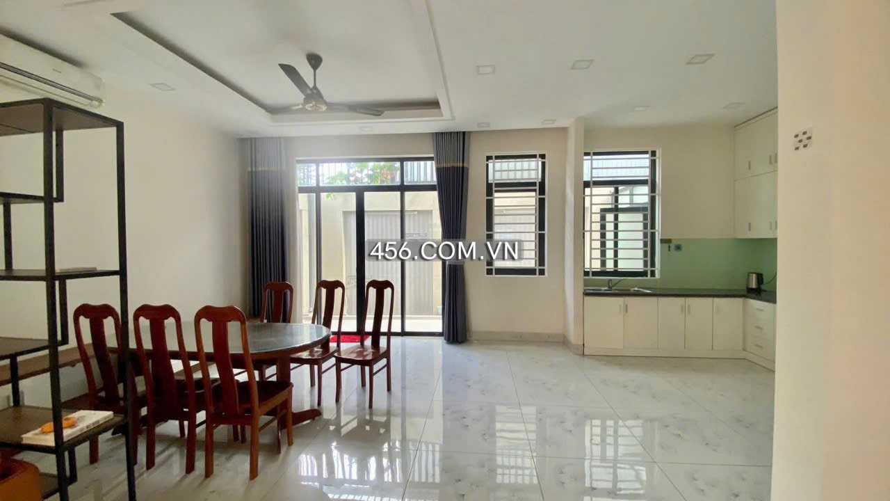 Hinh-Everich 3 Villas For Lease 8 BR Morden at Phu Thuan District 7