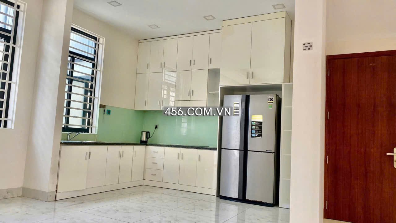 Hinh-Everich 3 Villas For Lease 8 BR Morden at Phu Thuan District 7