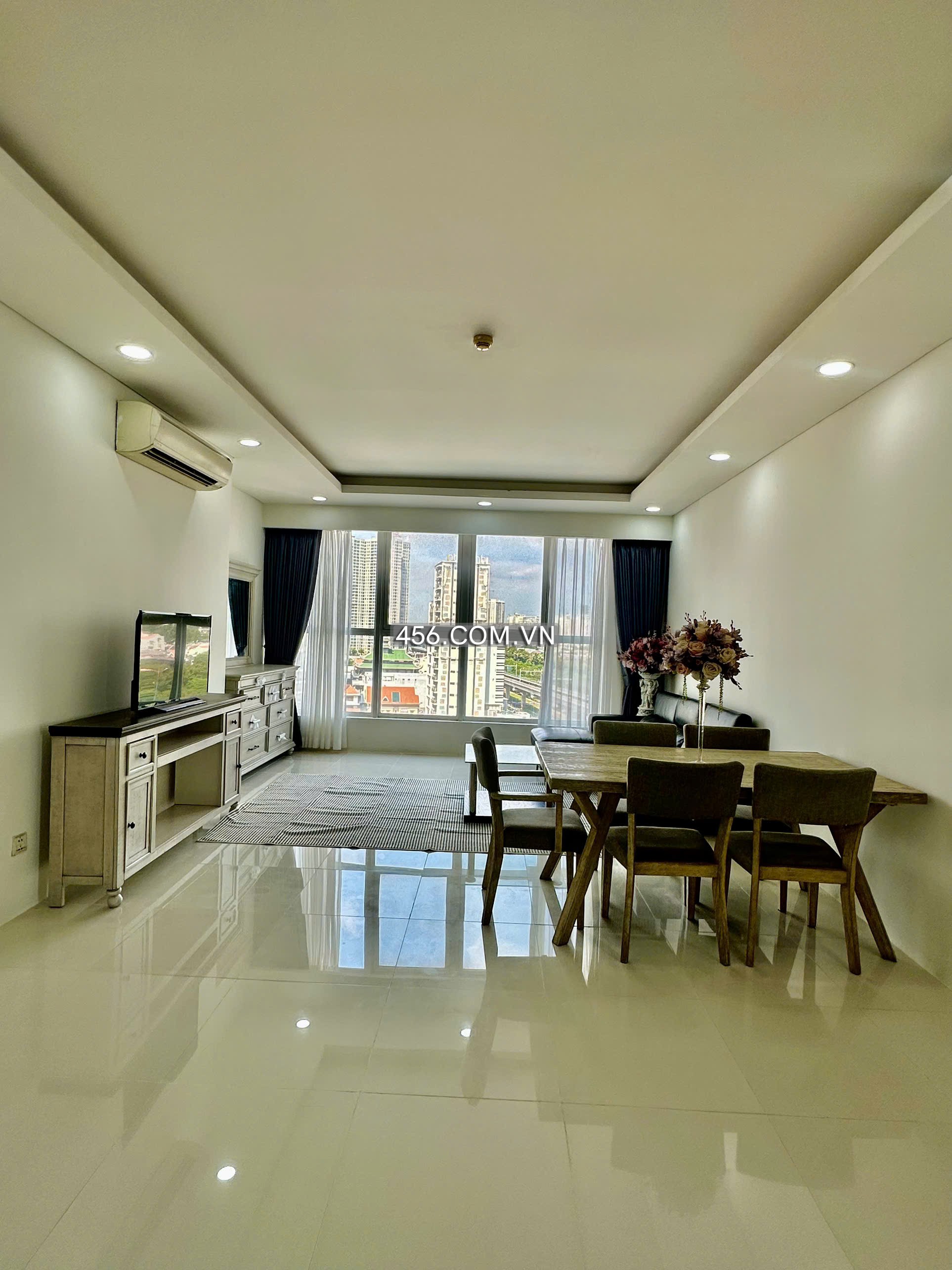 Hinh-Cho thuê căn hộ Thảo Điền Pearl 3 phòng ngủ view thành phố đẹp