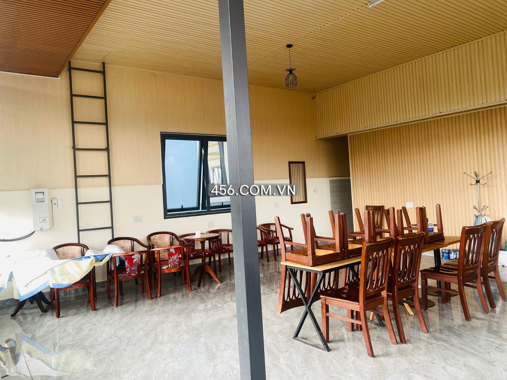 Hinh-Cho thuê mặt bằng văn phòng đường Xô Viết Nghệ Tĩnh Đà Lạt