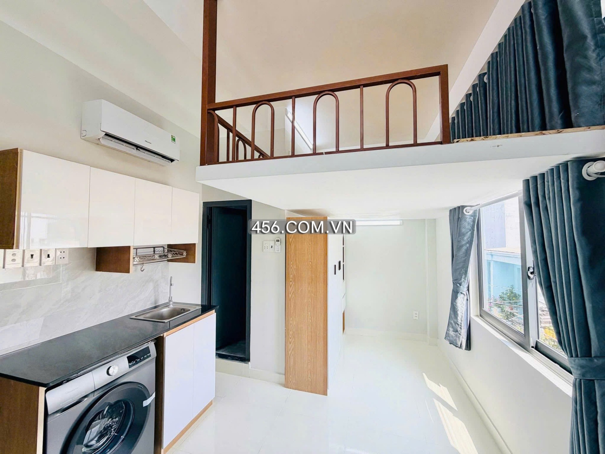 Cho thuê tòa căn hộ dịch vụ 16 phòng Phan Văn...