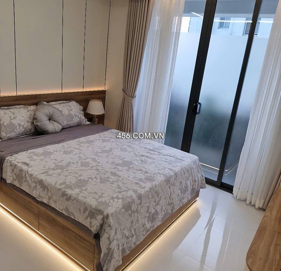 Hinh-Penthouse Sky Garden 2 Apartment For Lease Brandnew Furniture Morden District 7