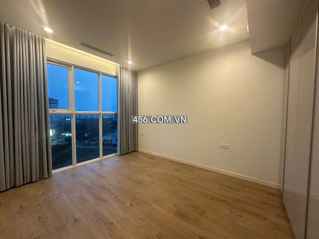 Hinh-2 Phòng Ngủ Căn hộ Sadora Bán Nhà Trống 88m2 View Công Viên