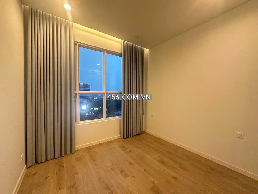 Hinh-2 Phòng Ngủ Căn hộ Sadora Bán Nhà Trống 88m2 View Công Viên