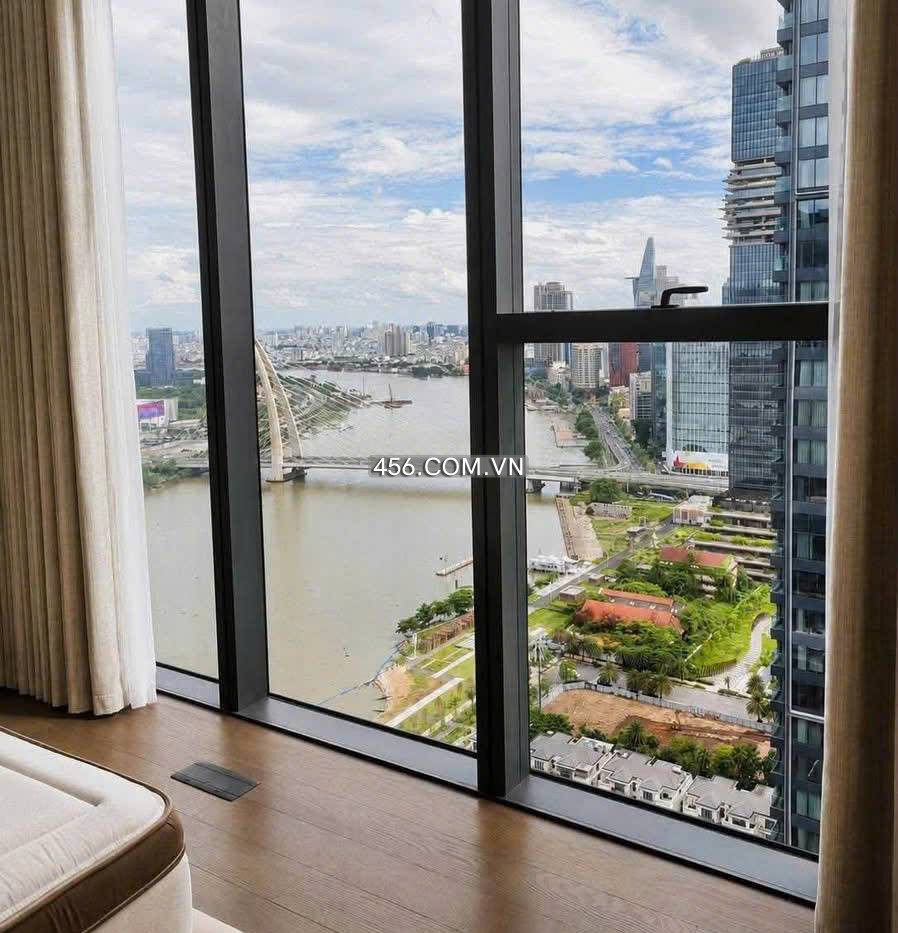 Hinh-3 Phòng ngủ căn hộ Grand Marina Saigon bán nhà trống view toàn Thành Phố