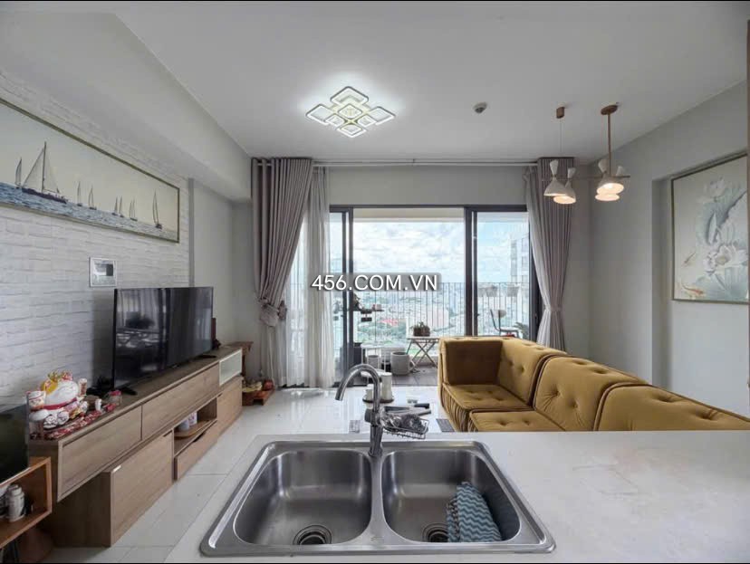 2 Bedrooms Masteri An Phu Apartment For Lease...