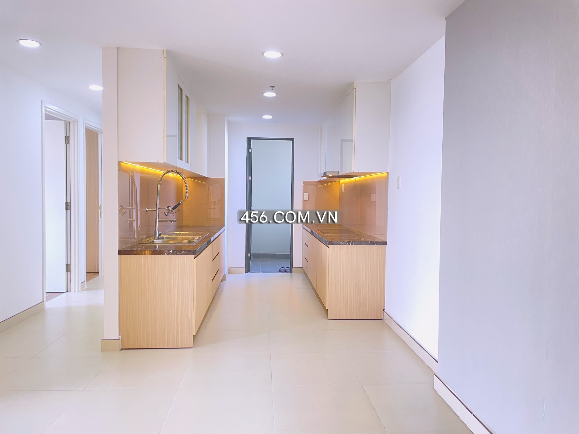 Hinh-Căn hộ 3 Phòng Ngủ Masteri Thảo Điền View Sông Tháp 5 Suất Nười Nước Ngoài