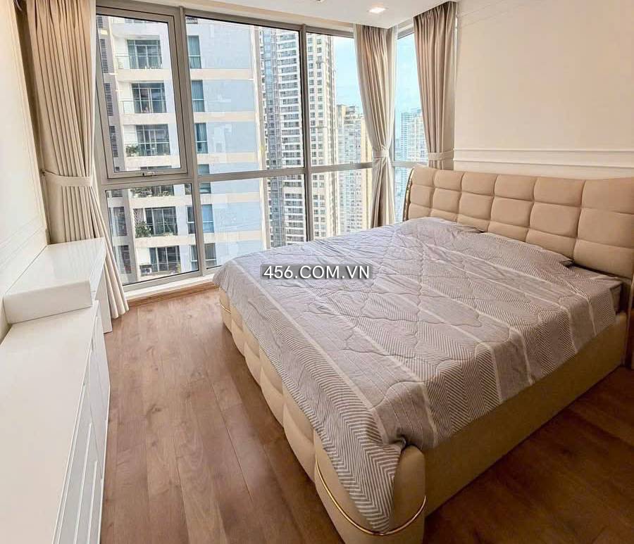 Hinh-2 Phòng ngủ căn hộ Vinhomes Central Park bán 71m2 tòa Park 6