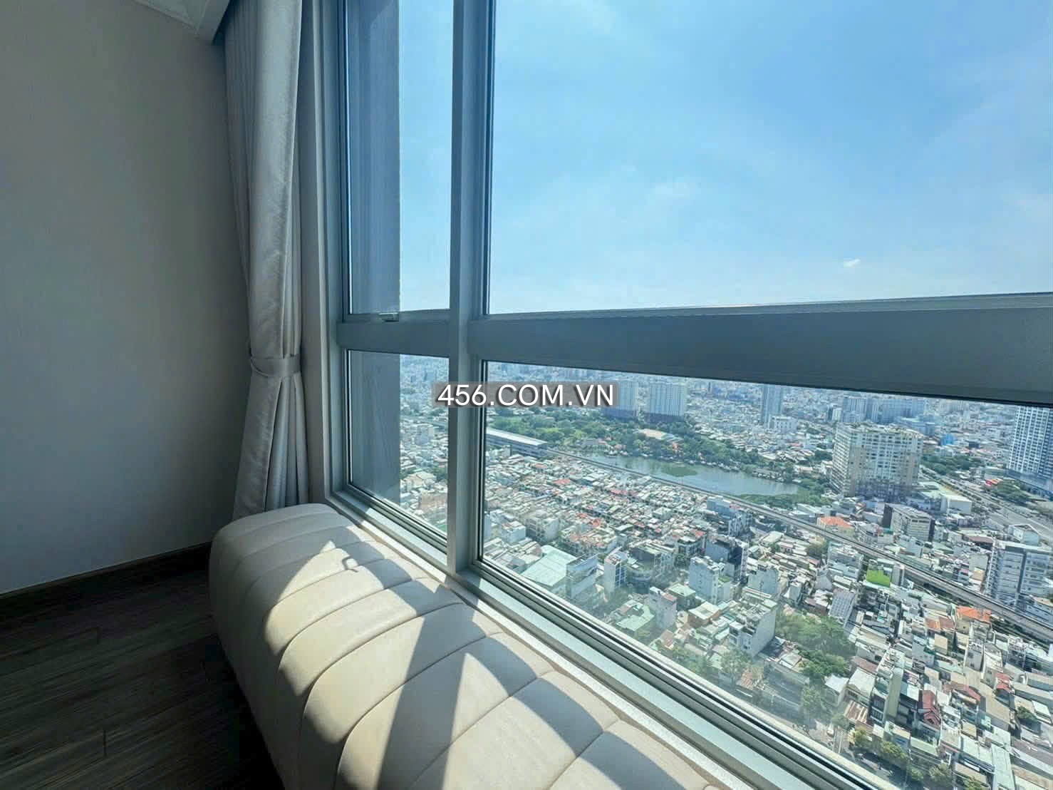Hinh-3 phòng ngủ căn hộ Vinhomes Central Park bán 109m view thoáng