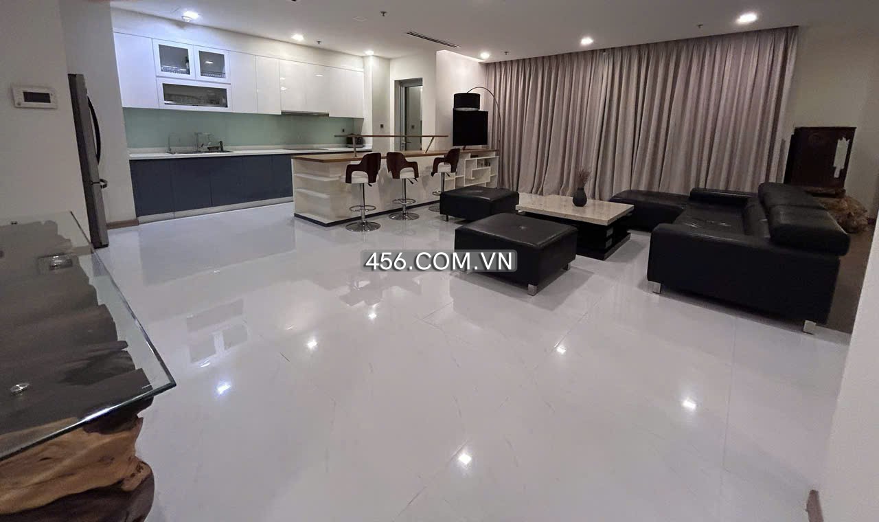 Hinh-3 Bedrooms Vinhomes Central Park Apartment For Lease River View
