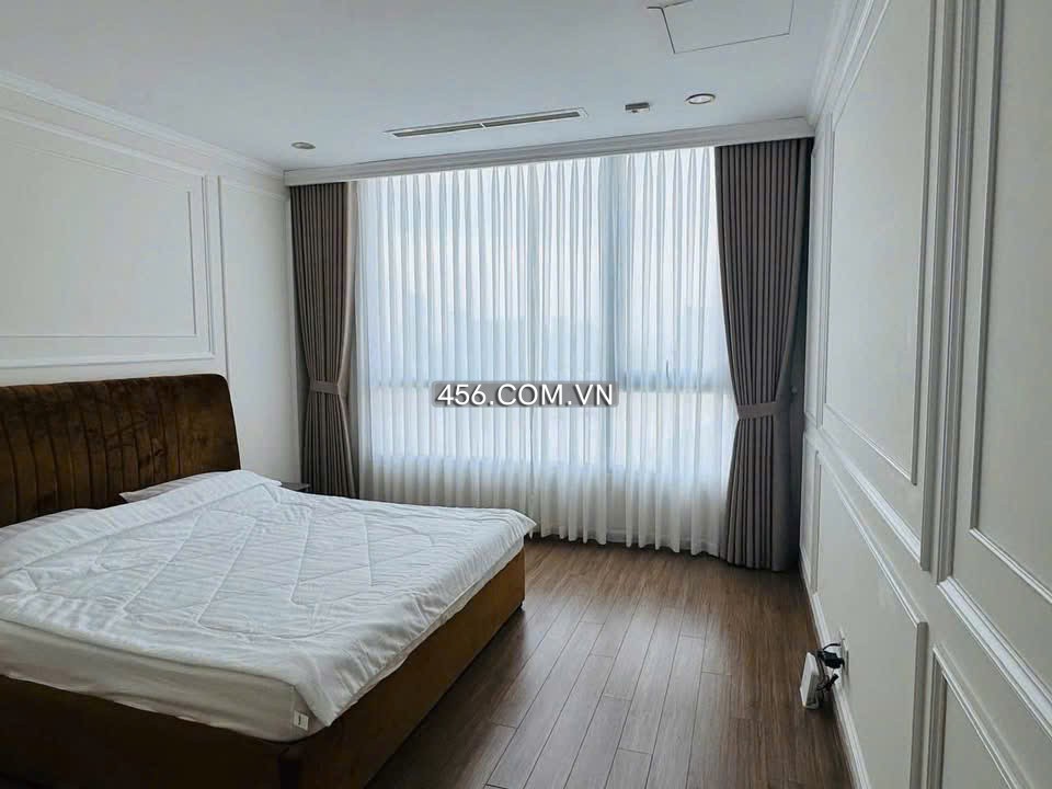 Hinh-3 Bedrooms Vinhomes Central Park Apartment For Lease in Central 1 Tower