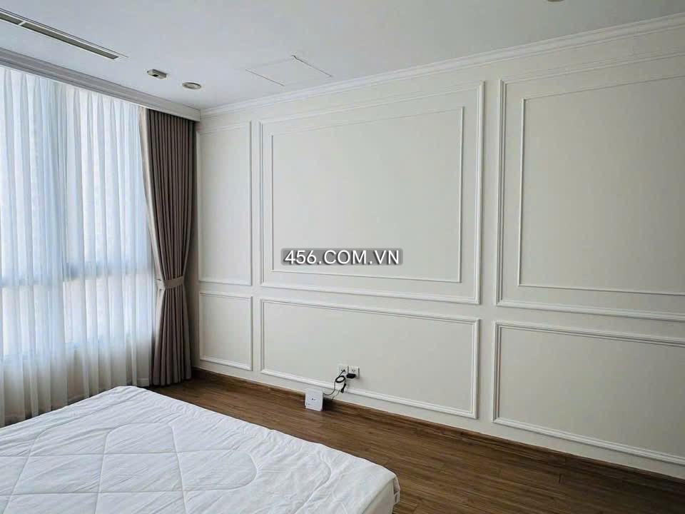 Hinh-3 Bedrooms Vinhomes Central Park Apartment For Lease in Central 1 Tower