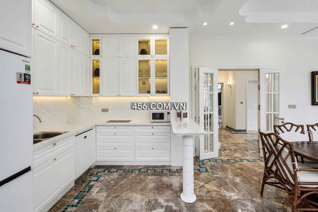 Hinh-Villa Lien Phuong St For Lease at Ho Chi Minh City Big Pool Morden