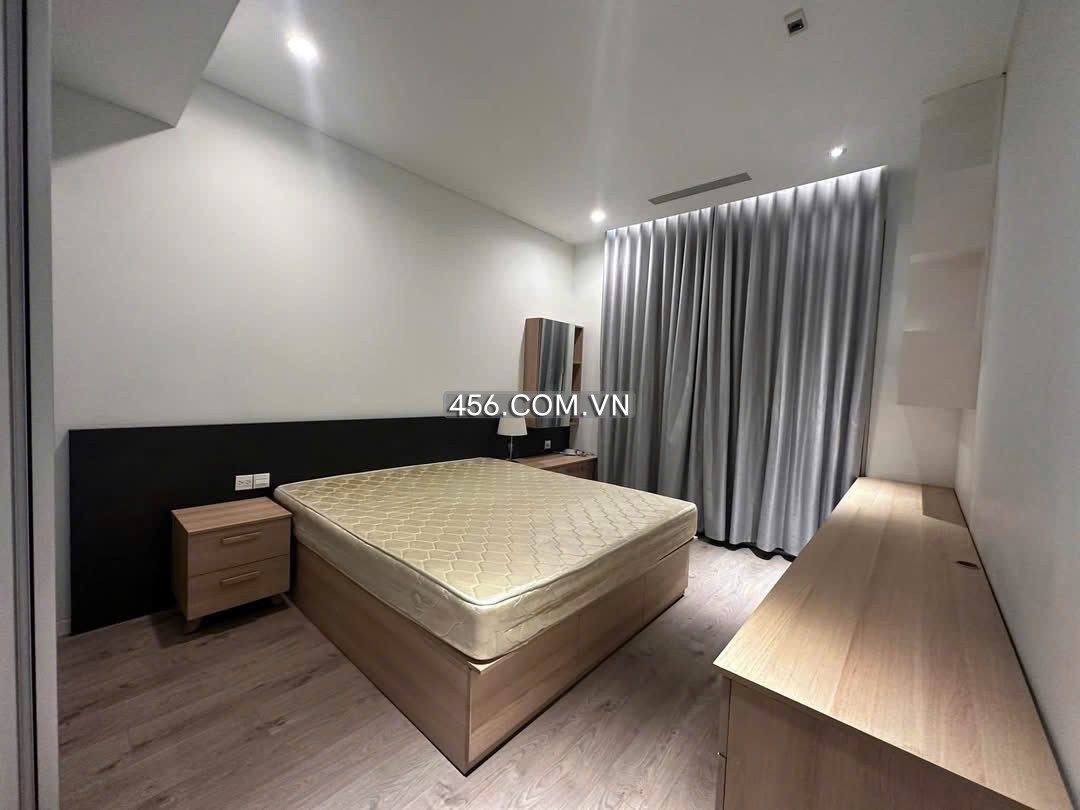 Hinh-Sadora Thu Thiem Apartment For Lease 88 sqm Pool View