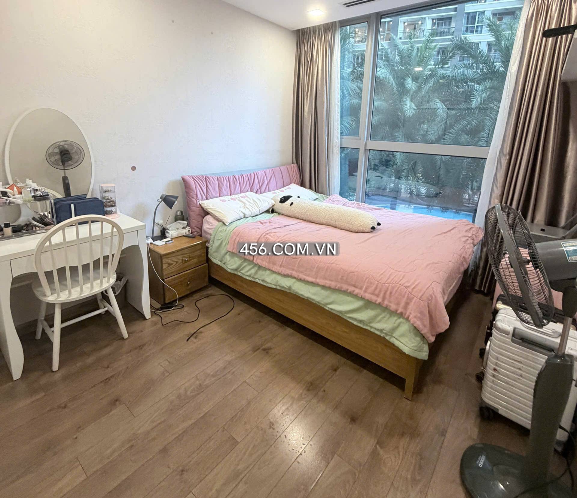 Hinh-1 Phòng Ngủ căn hộ Vinhomes Central Park cho thuê tòa Park 1 55m2