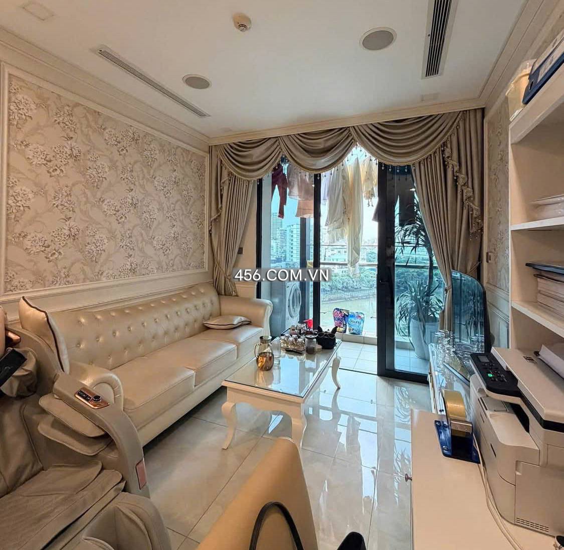 1 Phòng Ngủ Căn hộ Vinhomes Golden River Bán...