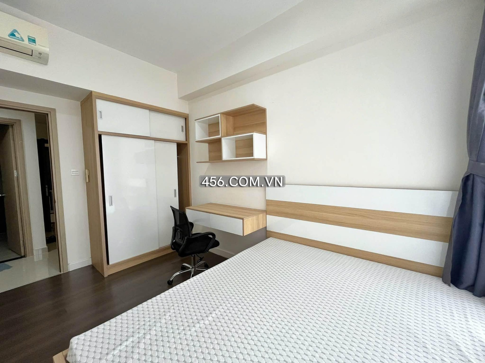 Hinh-2 Bedrooms The Sun Avenue Apartment For Lease SAV 4 Tower 73 sqm