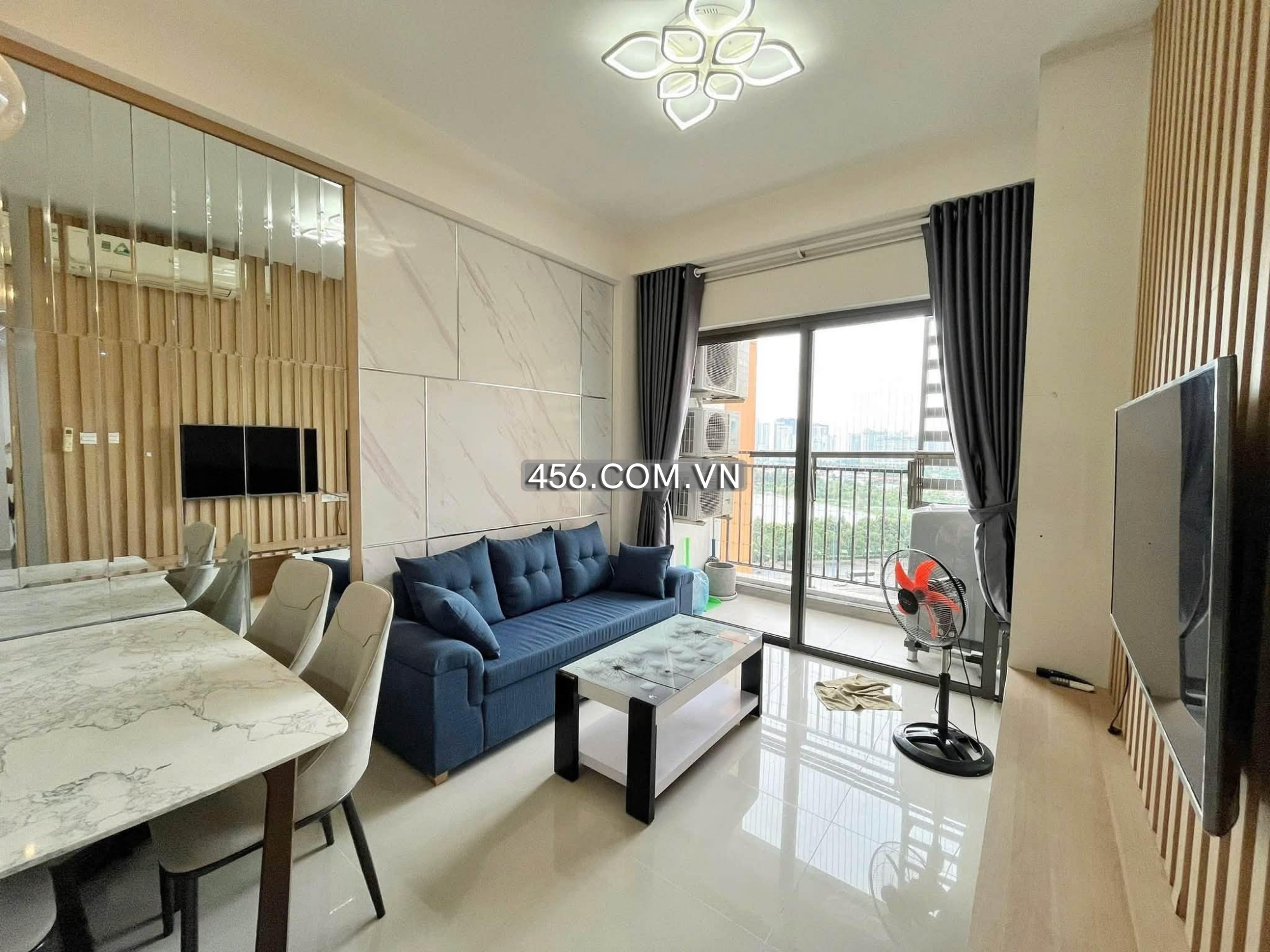 Hinh-2 Bedrooms The Sun Avenue Apartment For Lease SAV 4 Tower 73 sqm