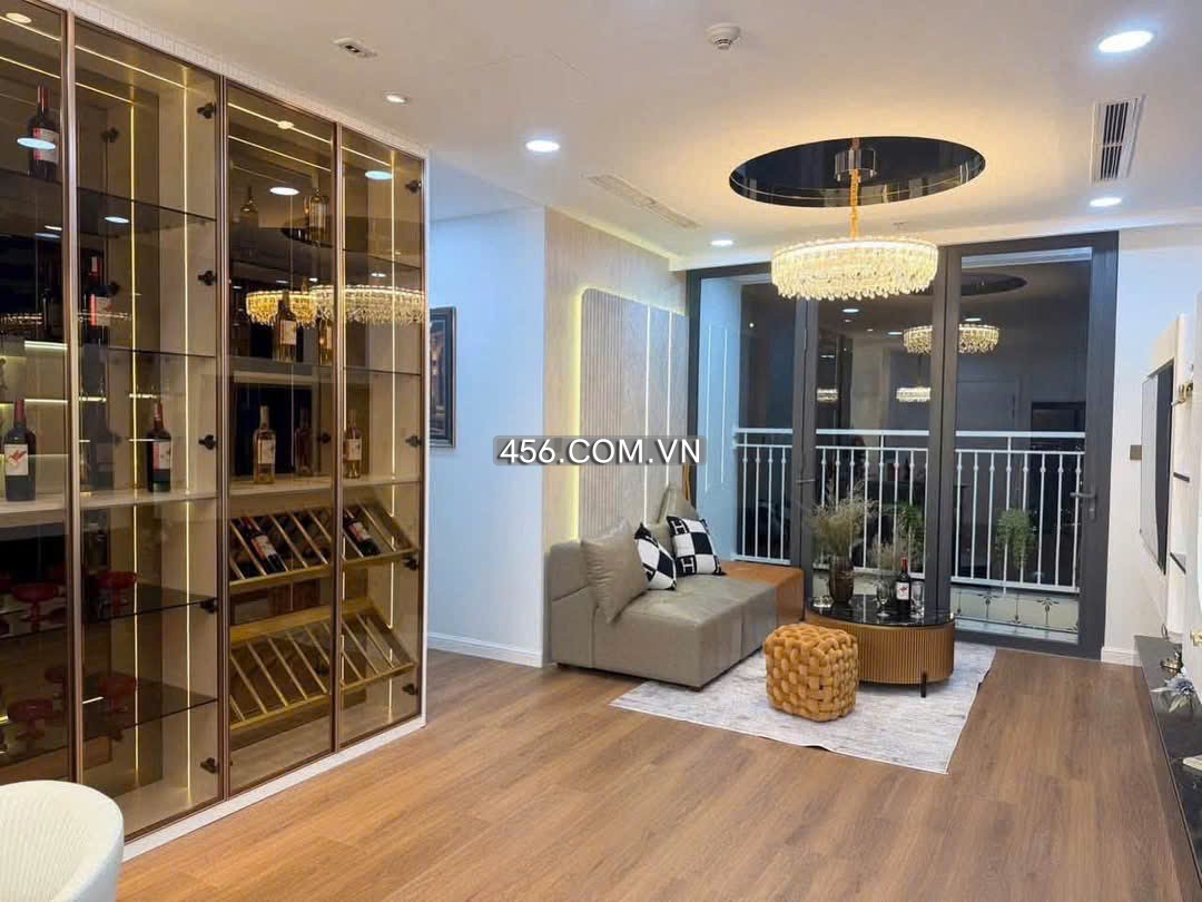 Bán căn hộ Vinhomes Central Park 2 phòng ngủ...