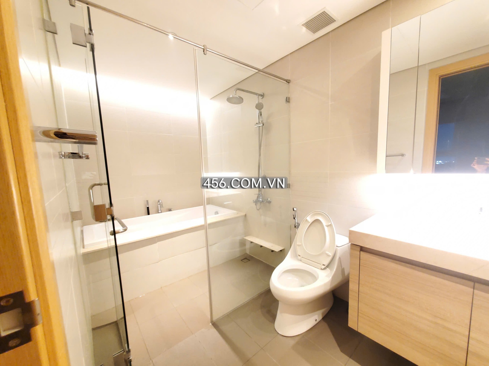 Hinh-Sarimi Thu Thiem Apartment For Lease B2 Tower 92 sqm 2 bedroom Park View