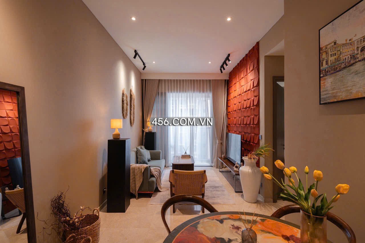 Hinh-2 Bedrooms The Marq Apartment For Lease 74 Sqm Morden Furniture