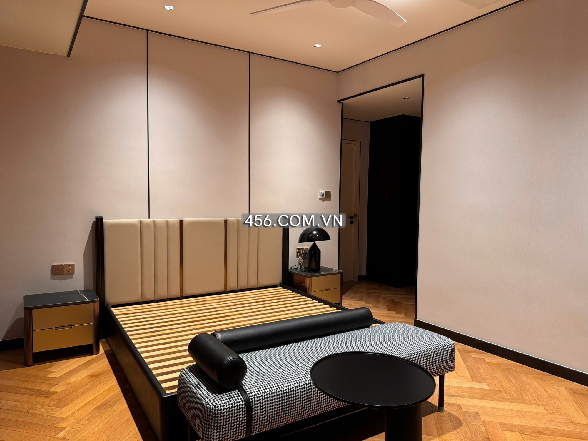 Hinh-The Galleria Apartment For Lease 4 Bedrooms 170m2 Morden Furniture City View