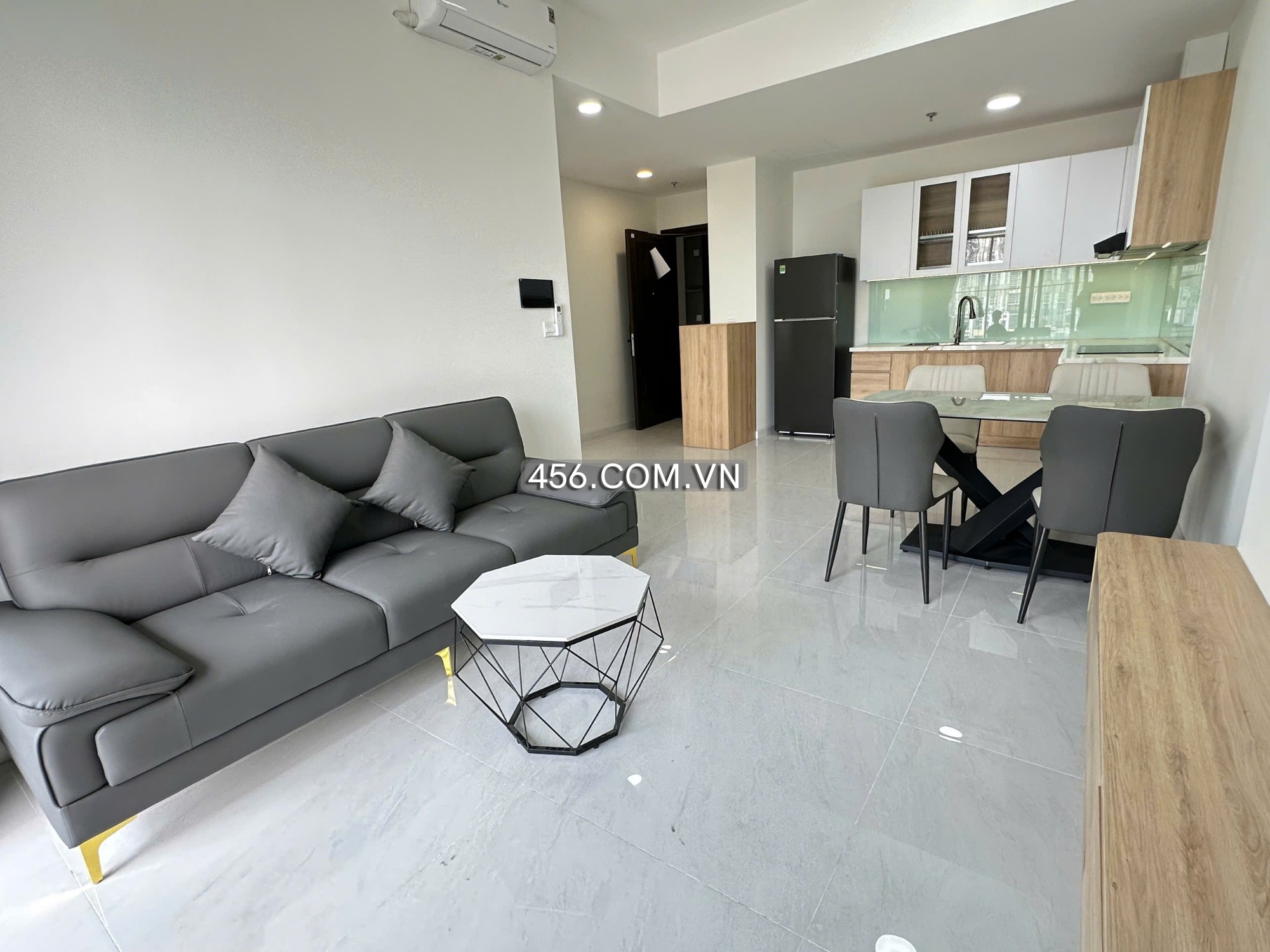 Victoria Village Apartment For Rent 2...