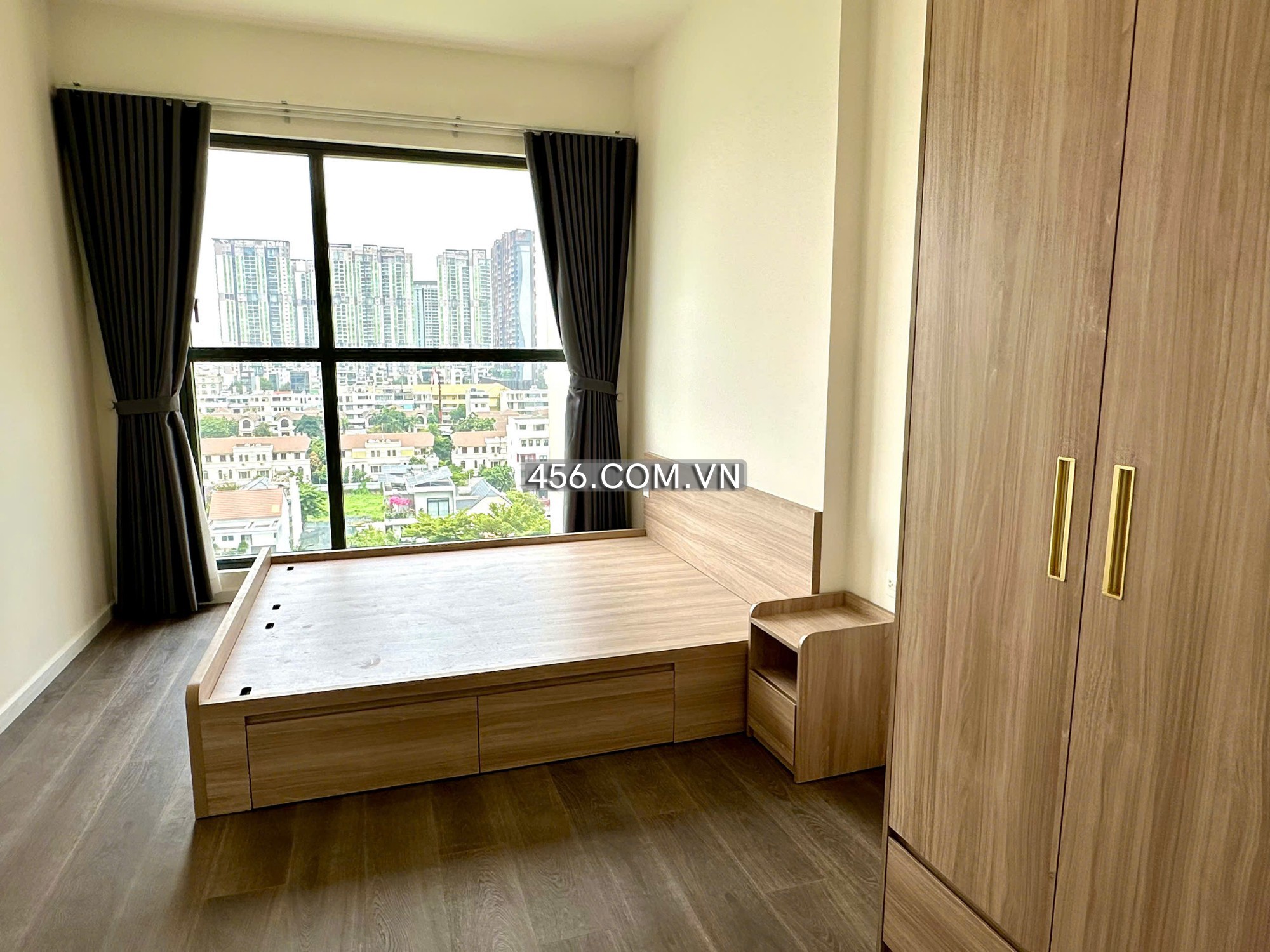 Hinh-Victoria Village Apartment For Rent 2 Bedrooms 70 Sqm Tower 4 Middle Level